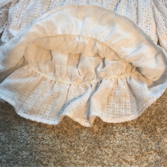 Express off the shoulder cropped top, ruffle eyelet lace, NWOT - Picture 7 of 9